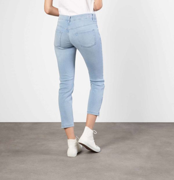 Dream Chic Crop Jean - Summer Blue Online