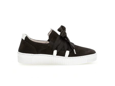 Bow Sneaker - Black on Sale